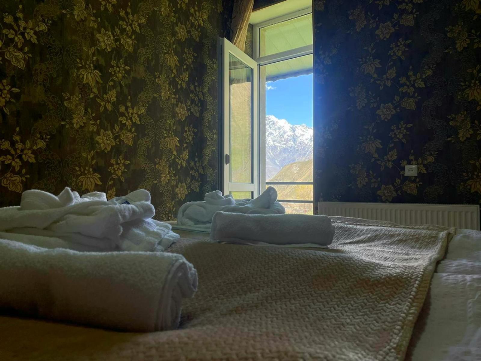 Hotel Garbani Stepantsminda Room photo